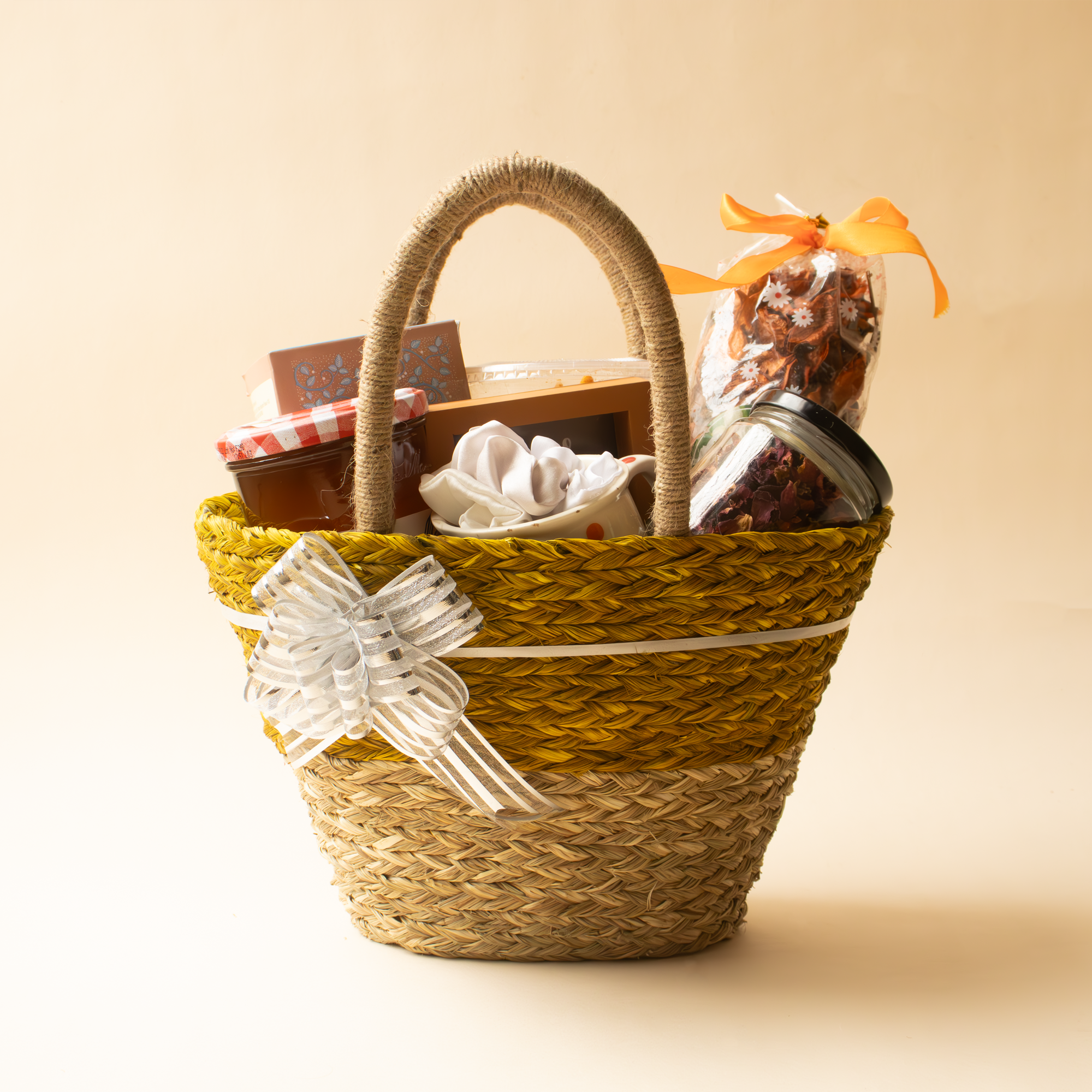 Sabai Grass Gifting Basket- Set of 2
